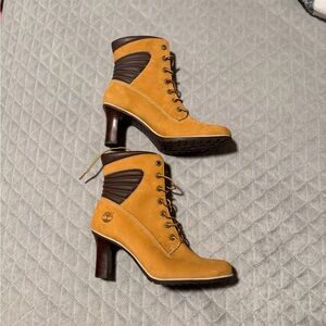 Timberland Women's Brown and Tan Heeled Boots